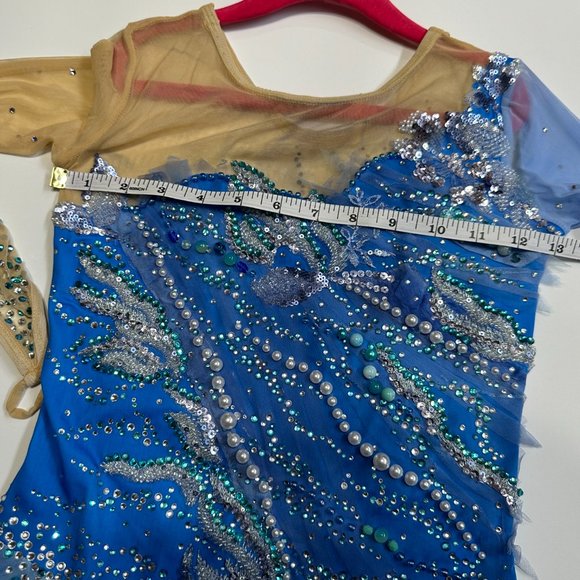 New Figure Skating Dress Size 12 (7~10T) with Hair Scrunchies - Picture 8 of 12